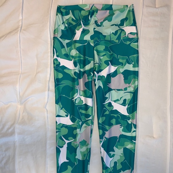 Bones Outfitters Sailfish Camo Leggings - Picture 11 of 14